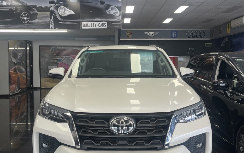 2021 TOYOTA FORTUNER GUN 156R GXL 4×4